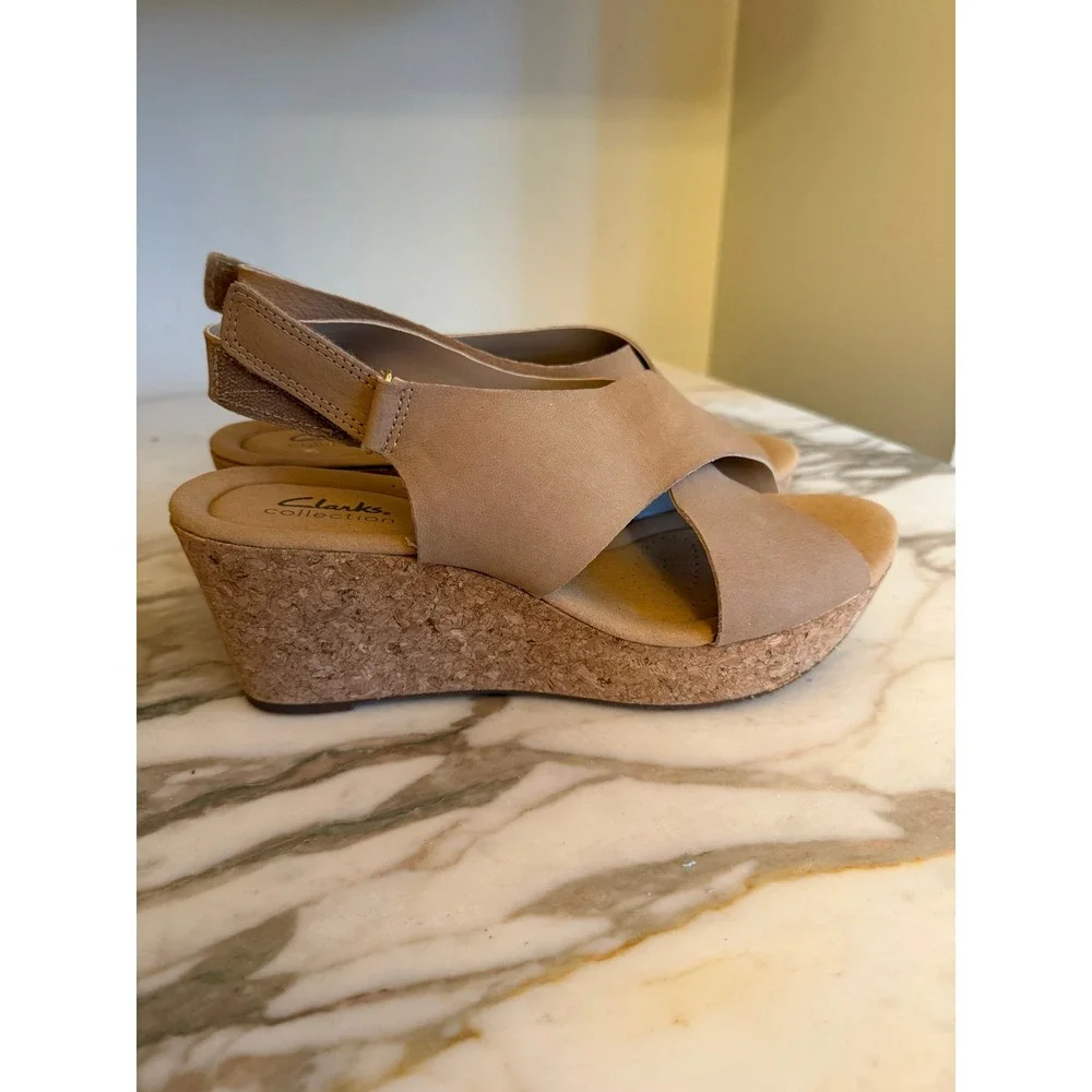 Clarks Collection Tan Leather Crisscross Wedge Slingback Sandals Women Size‎ 10